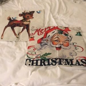 LAST CHANCE!! NWOT Set of Two Farmhouse Christmas Throw Pillows